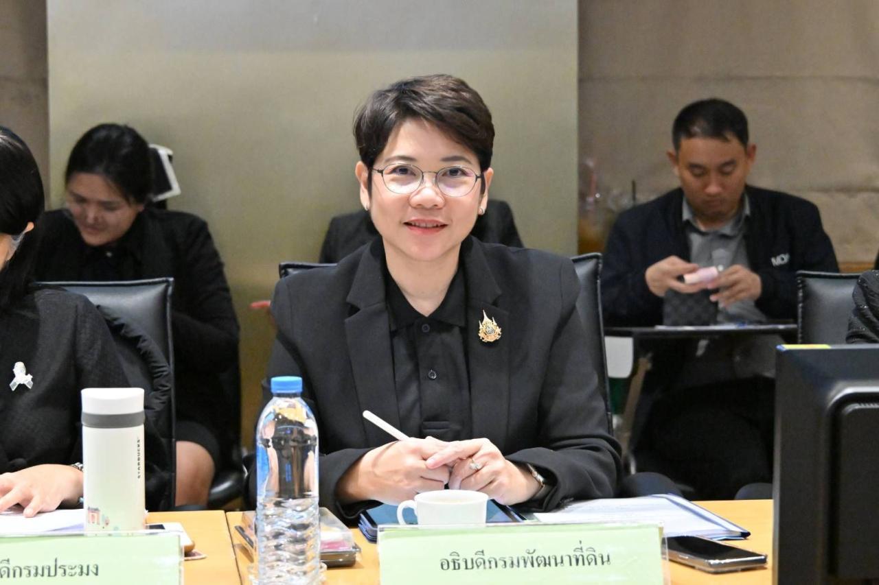 อธิบดี พด. “ดร.สุมิตรา” ร่วมประชุมผลักดัน (ร่าง) แผนปฏิบัติการด้านการเกษตรและสหกรณ์ พ.ศ. 2571 – 2575 ยกระดับเกษตรกรสู่ผู้ประกอบธุรกิจเกษตรสมัยใหม่ รับมือสถานการณ์การเปลี่ยนแปลงด้านการเกษตรในระยะ 5 ปีข้างหน้า