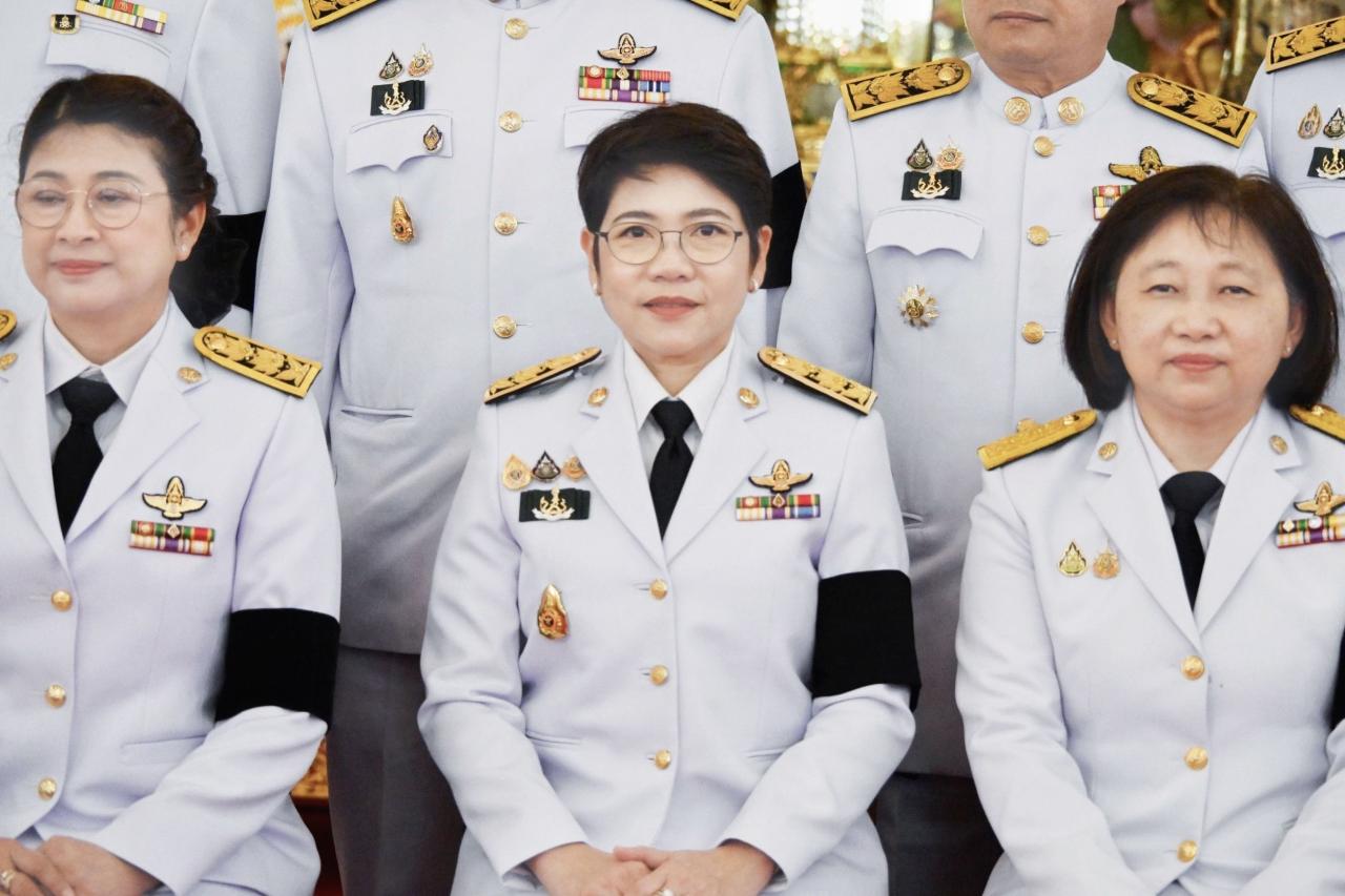 กรมพัฒนาที่ดิน ร่วมพิธีบำเพ็ญกุศลสตมวาร ครบ 100 วัน เพื่ออุทิศถวายพระราชกุศลแด่สมเด็จพระนางเจ้าสิริกิติ์ พระบรมราชินีนาถ พระบรมราชชนนีพันปีหลวง