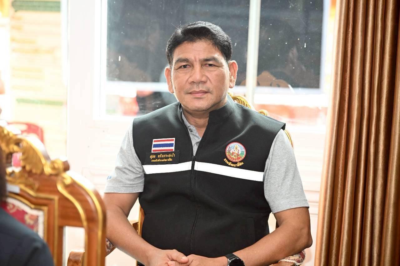 รองอธิบดีกรมพัฒนาที่ดิน ร่วมคณะ รมช.เกษตรฯ ลงพื้นที่ติดตามงานและพบปะเกษตรกร จ.เชียงราย