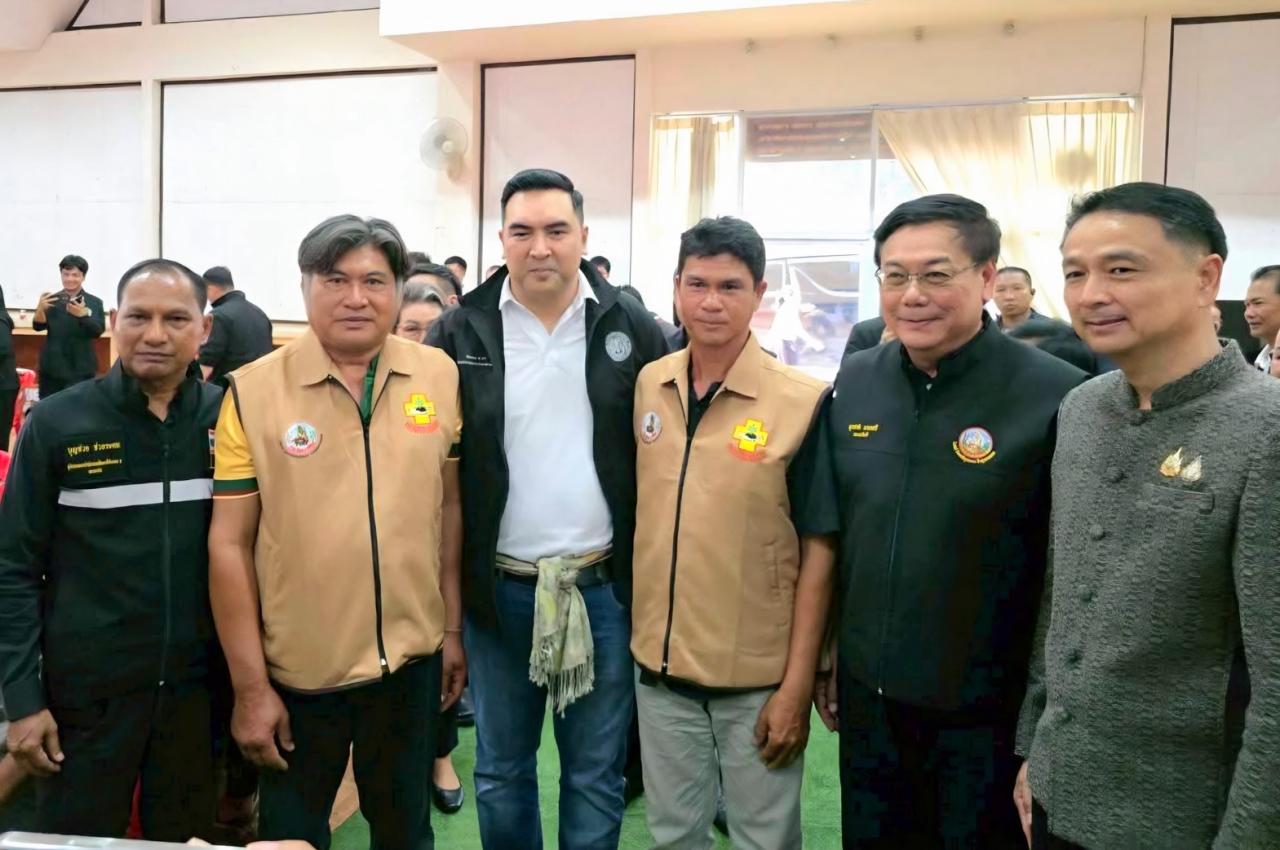 รองอธิบดี พด. สุรชาติ ร่วมคณะ รมช.เกษตรฯ ลงพื้นที่หนองบัวลำภู รับฟังปัญหาด้านการเกษตรในพื้นที่ พร้อมขับเคลื่อนโครงการก่อสร้างประตูระบายน้ำบ้านจอมทอง ช่วยประชาชนมีน้ำใช้