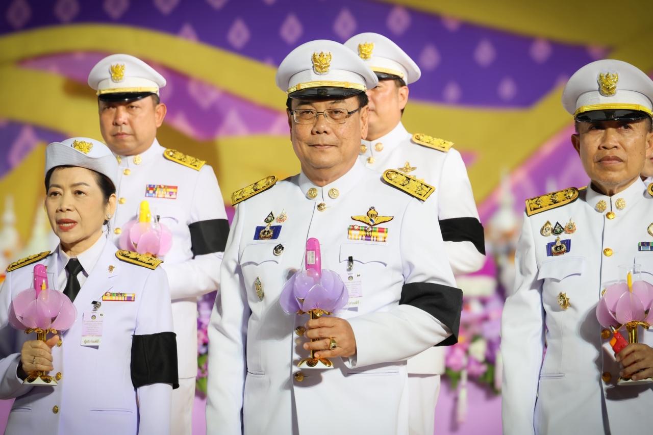 รองอธิบดี พด. สุรชาติ ร่วมพิธีจุดเทียนถวายพระพรชัยมงคล เนื่องในโอกาสพระราชพิธีมหามงคลเฉลิมพระชนมพรรษา 4 รอบ สมเด็จพระนางเจ้าฯ พระบรมราชินี 3 มิถุนายน 2569