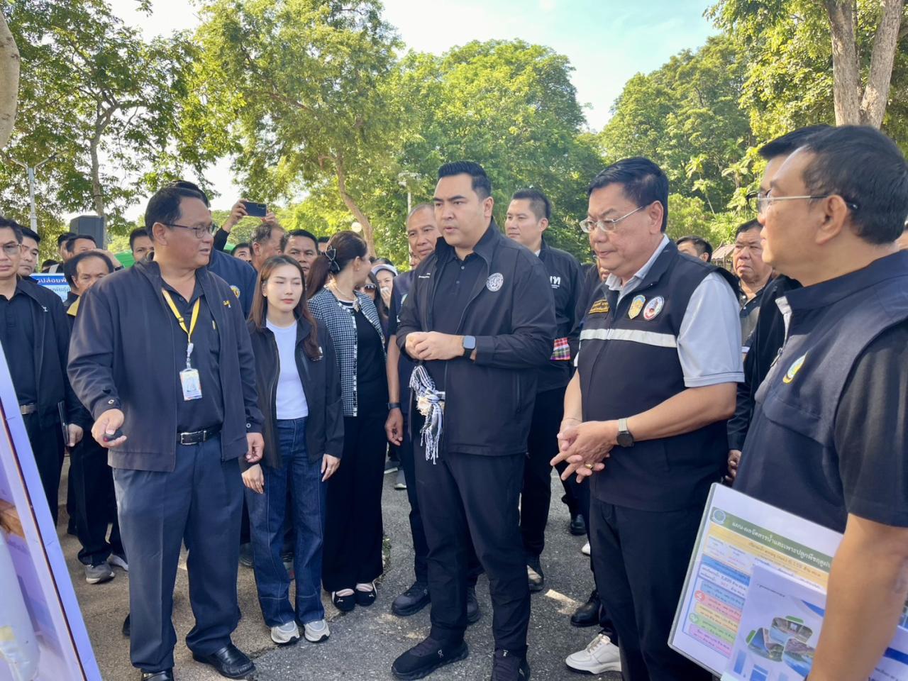 รธพ.สุรชาติ ร่วมคณะ “รมช.วัชระพล” ลงพื้นที่ จ.ขอนแก่น ติดตามสถานการณ์น้ำ สนับสนุนปัจจัยการผลิต ขับเคลื่อนการพัฒนาภาคการเกษตรอย่างยั่งยืน