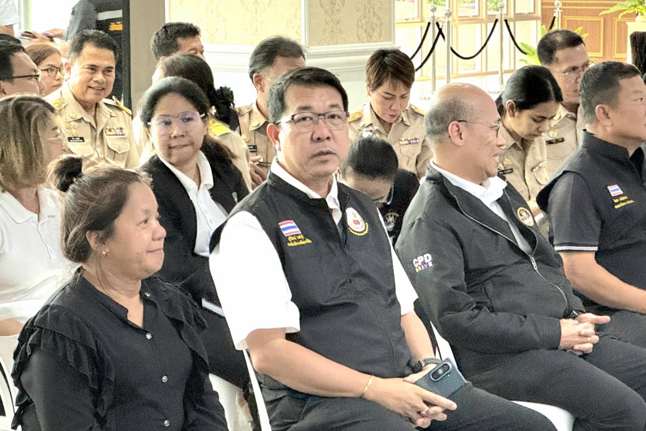 รองอธิบดี “บุรีรัตน์” ต้อนรับรองนายกรัฐมนตรี 