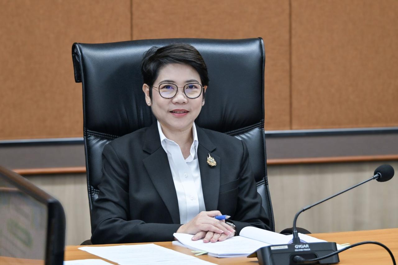อธิบดี พด. “สุมิตรา” ประชุมชี้แจงคณะกรรมการประเมินผลงาน เพื่อแต่งตั้งให้ดำรงตำแหน่งระดับชำนาญการ และชำนาญการพิเศษ