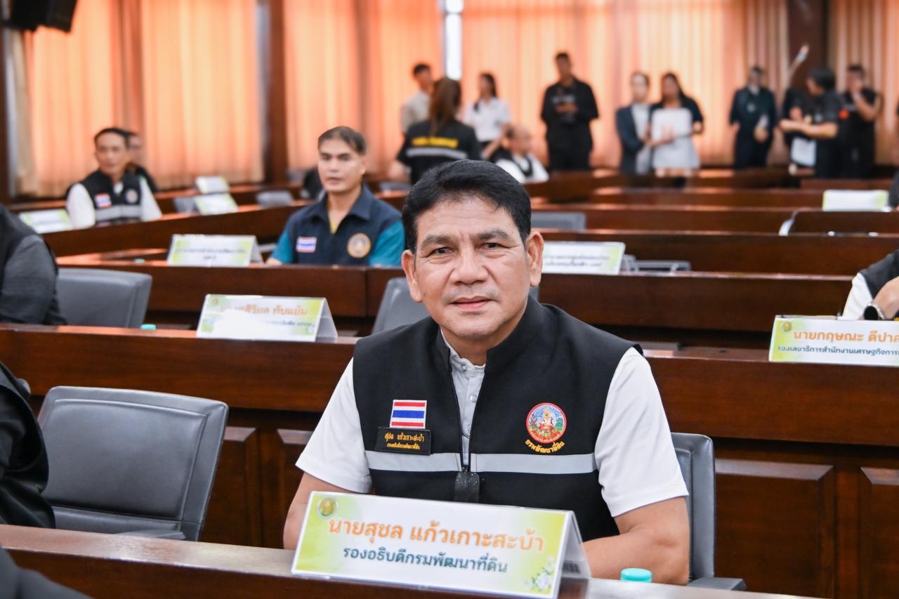 “สุชล” รองอธิบดี พด. ร่วมคณะ “สุริยะ–ปิยะรัฐชย์” ลงพื้นที่สุโขทัย ขับเคลื่อนแผนบริหารจัดการน้ำลุ่มน้ำยม แก้ปัญหาน้ำท่วม–ภัยแล้งอย่างยั่งยืน